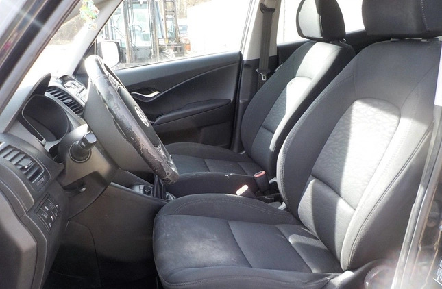 Hyundai ix20 cena 11900 przebieg: 191836, rok produkcji 2011 z Biecz małe 232